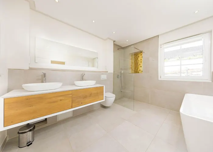 Sunside #3 Apartment